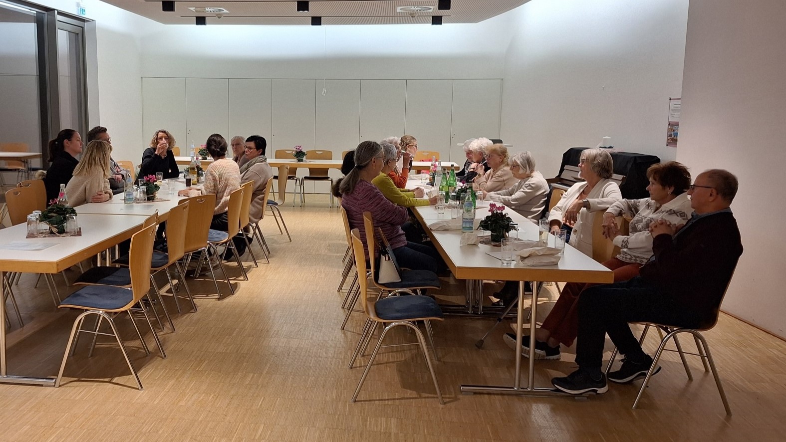 20251121 195923 resized